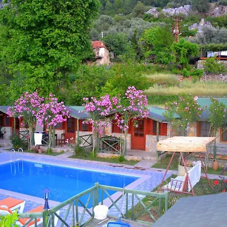 Montenegro Hotel *