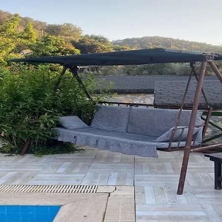 Montenegro * Faralya