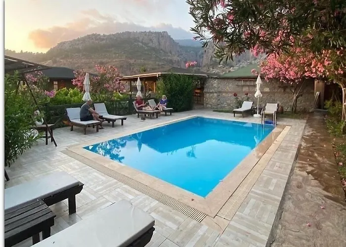 Montenegro * Faralya